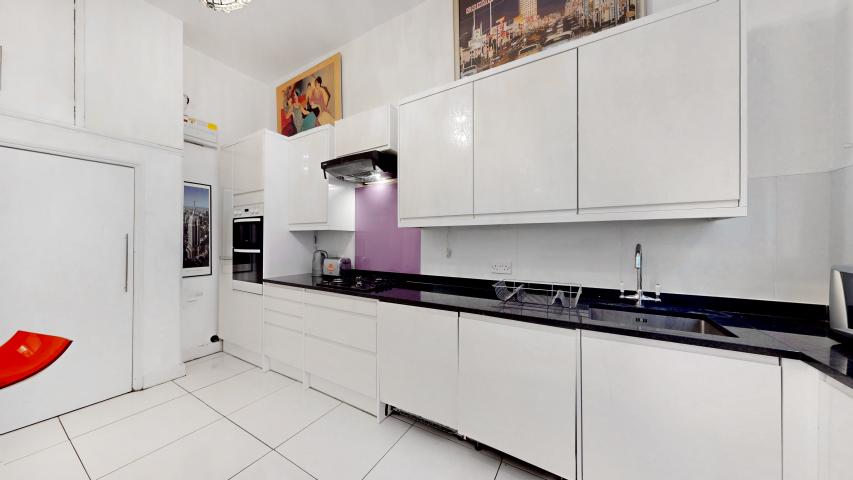 Modern Apartment Sandwell Mansions, West Hampstead